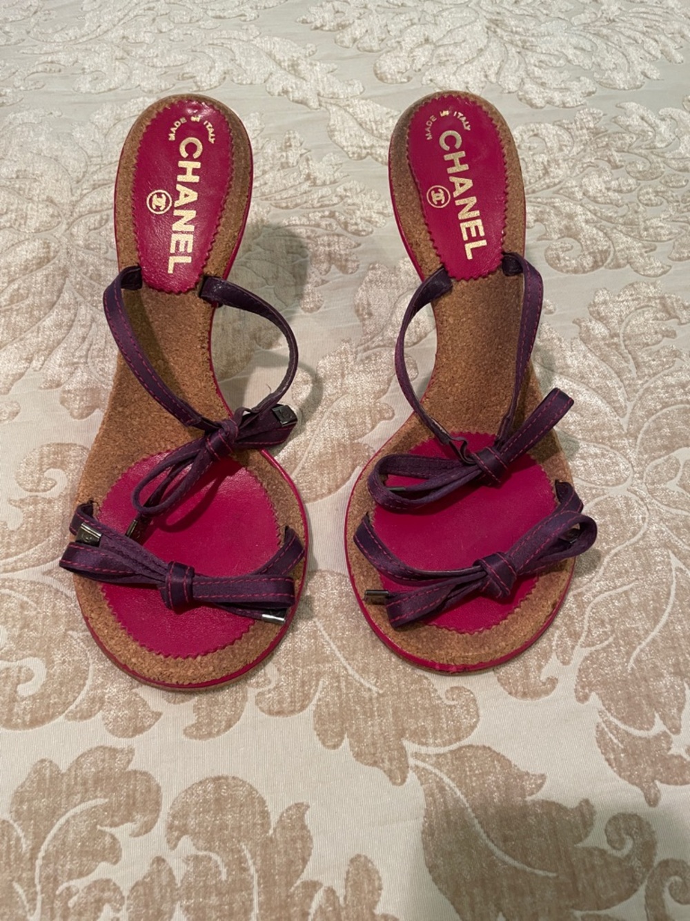 CHANEL Fuchsia and Purple Bow Strap Sandals